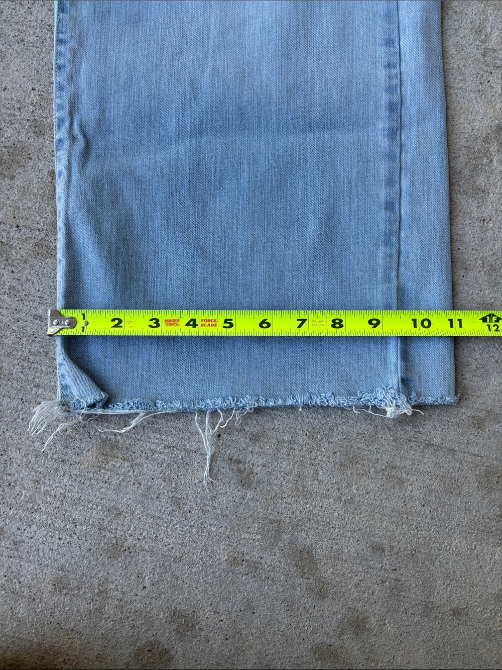 a.n.a Light Blue High Rise Wide-Leg Crop Jeans with Raw Hem - Picture 8 of 13